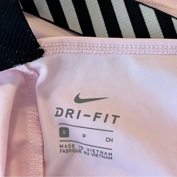 Nike Pink Tank Top - Picture 6 of 10